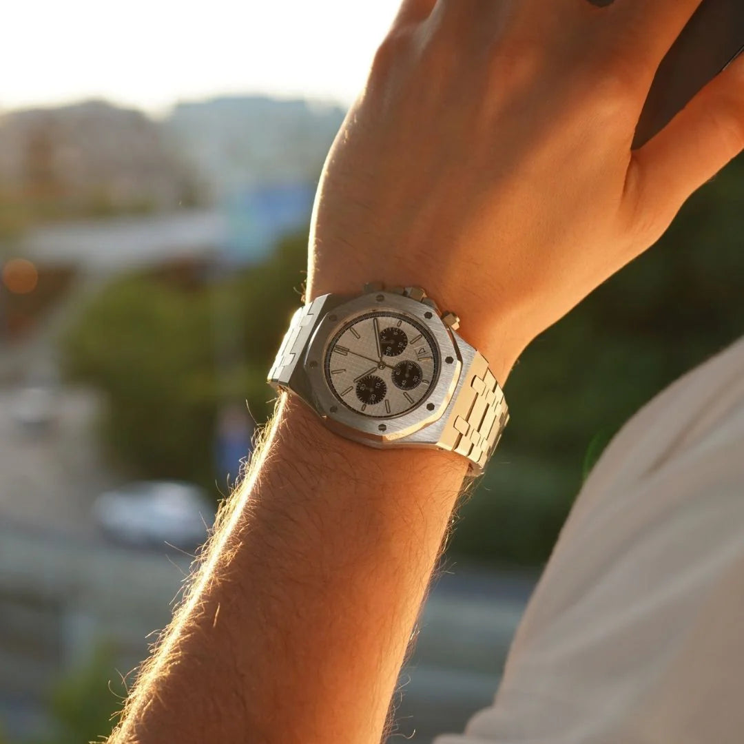 Royal Seikoak Mod Chronograph Panda