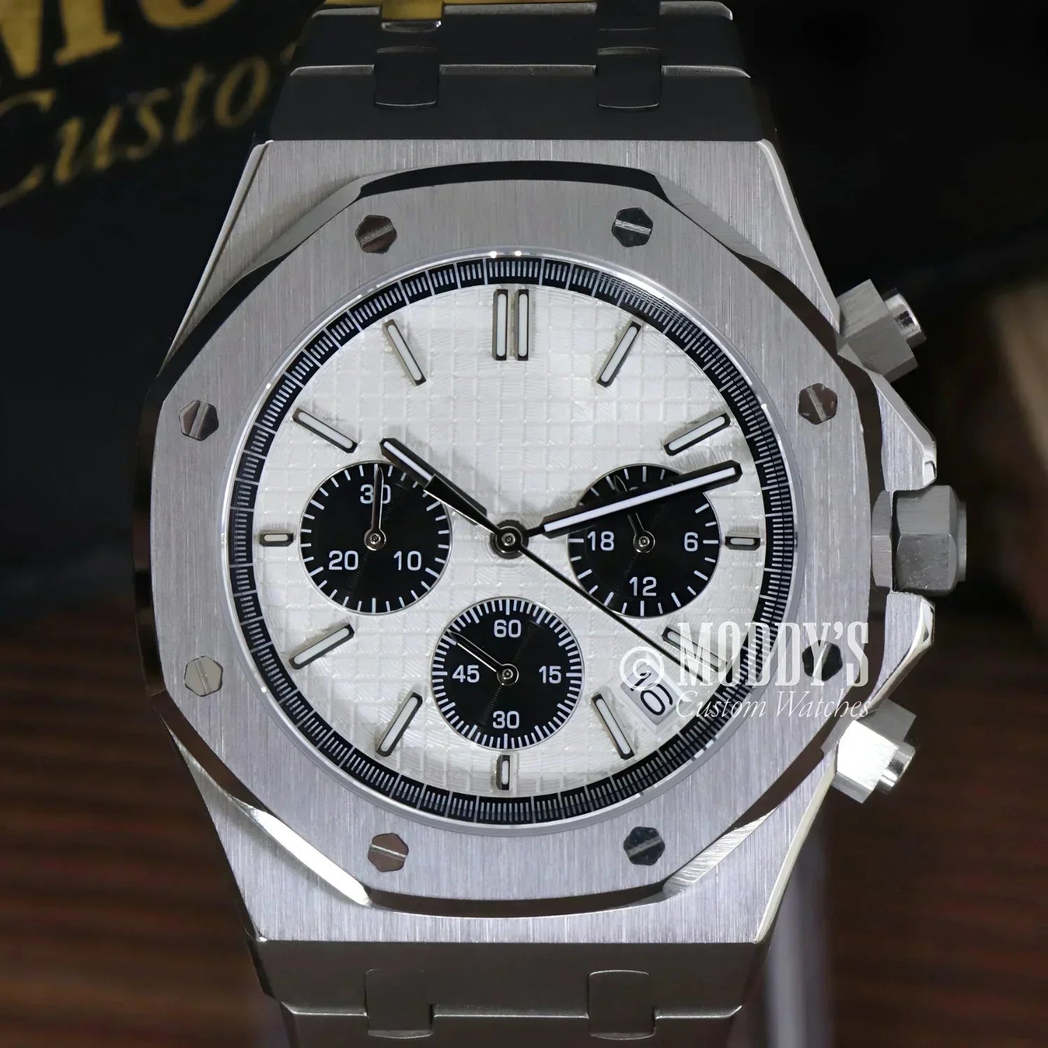 Royal SeikOak Mod Chronograph Panda