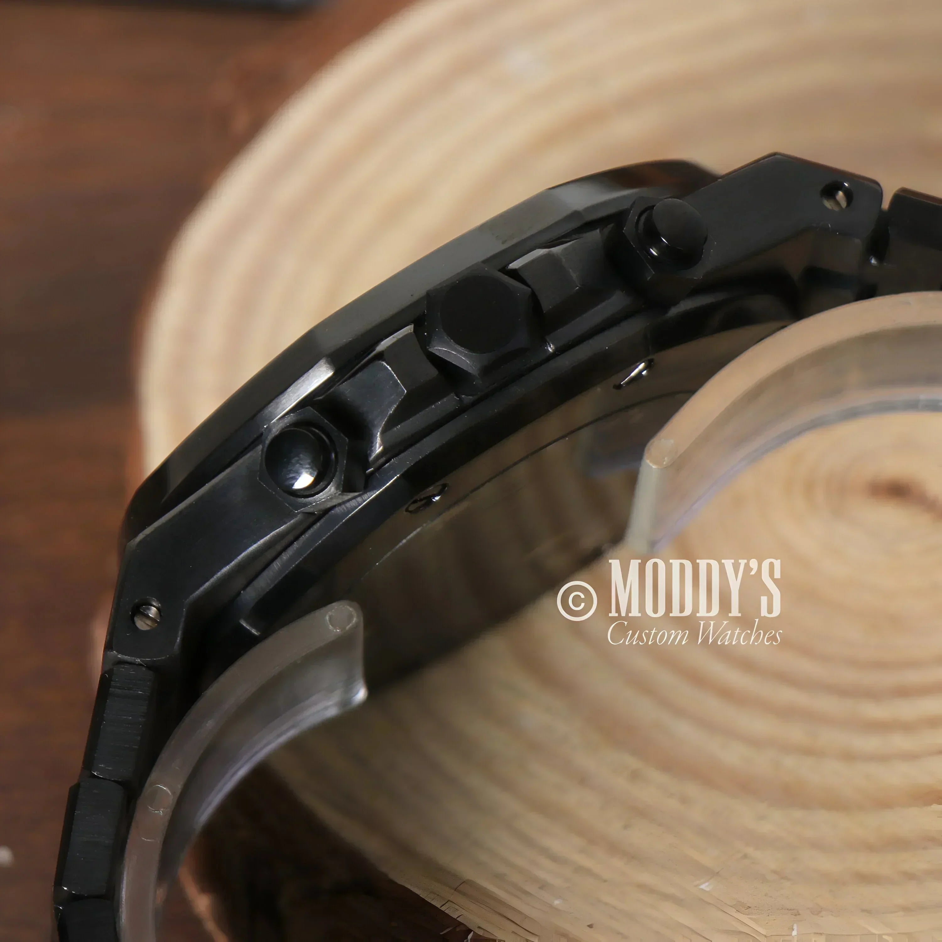 Royal SeikOak Mod Chronograph Triple Black