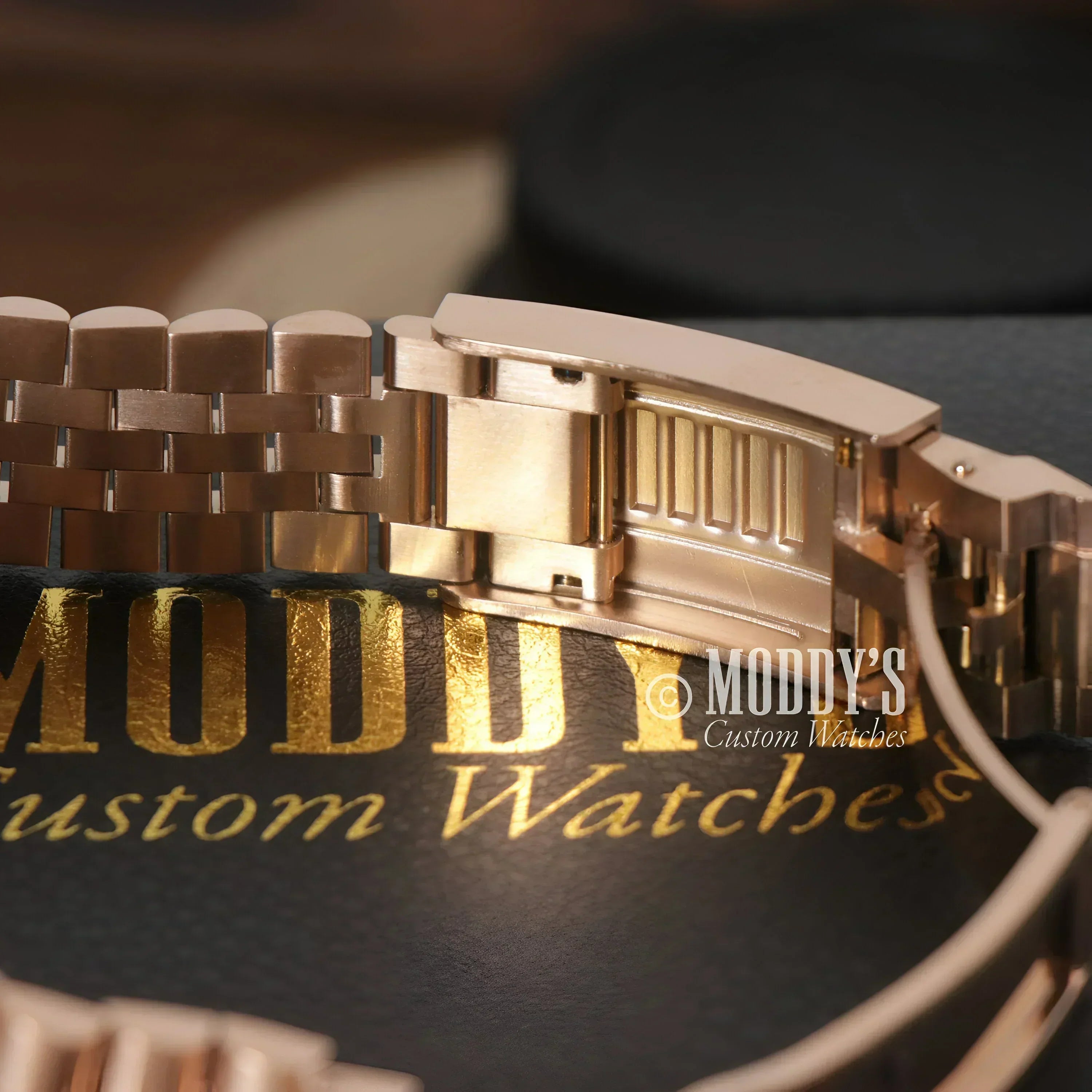 Seikojust Mod Champagne Gem